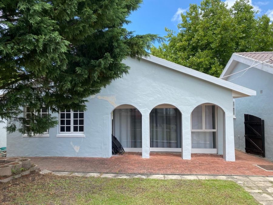 5 Bedroom Property for Sale in Constantia Western Cape